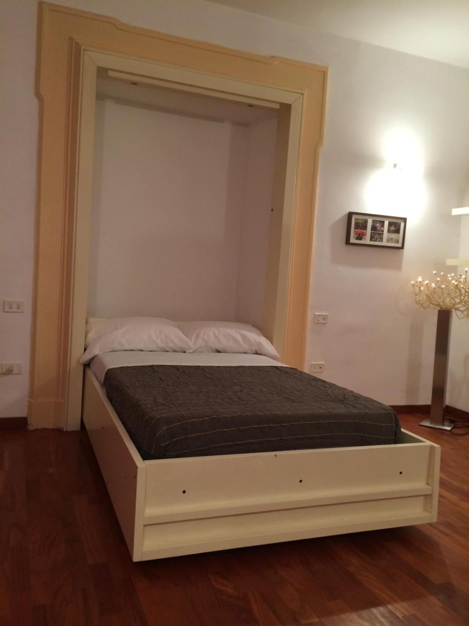 Anni Apartment Chiaia Naples Extérieur photo